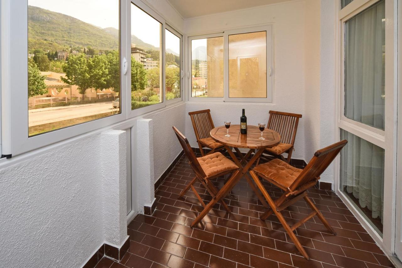Apartment D-Moll Sutomore Exterior foto